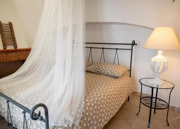 Il Trullo Di Memari Vakantiehuis La Correggia